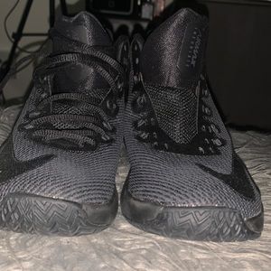 Very good condition Nike sneaks